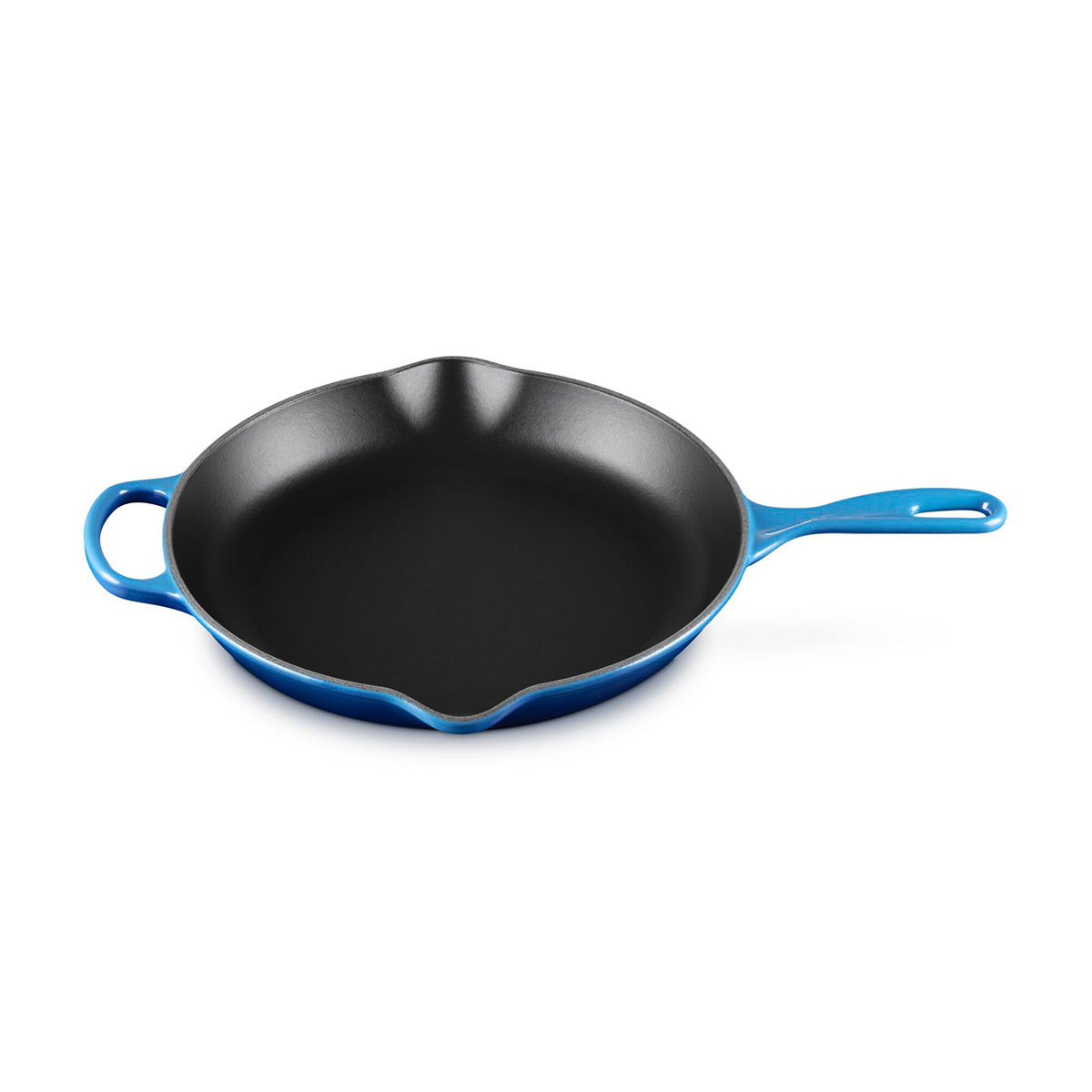 Le Creuset Signature Cast Iron Round Skillet 30cm